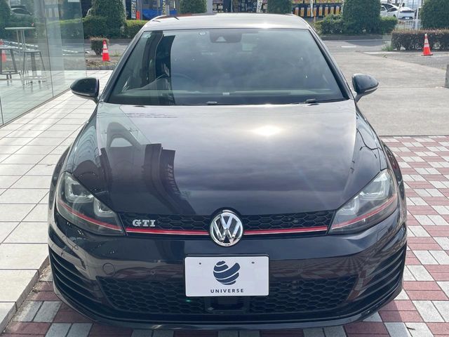 VOLKSWAGEN GOLF GTI
