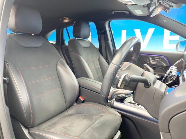 MERCEDES BENZ GLA class
