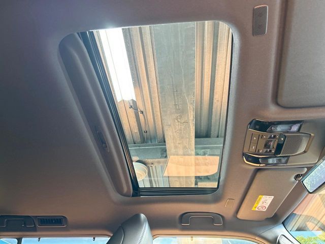 LANDCRUISER 250