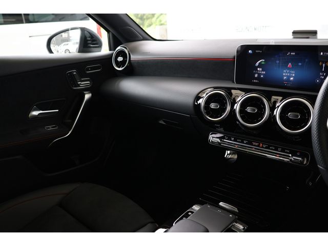 MERCEDES BENZ A class