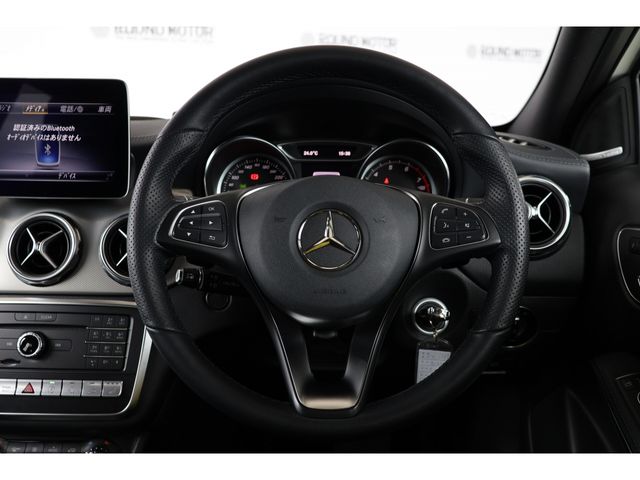 MERCEDES BENZ GLA class