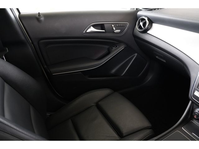 MERCEDES BENZ GLA class