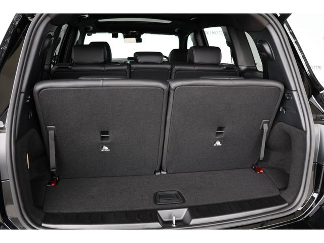 MERCEDES BENZ GLB