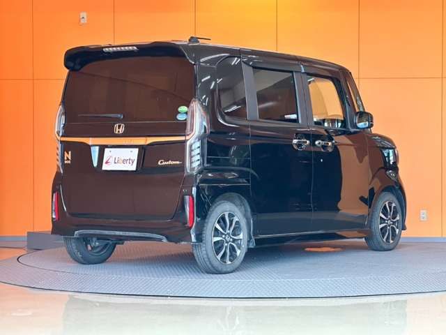 N BOX CUSTOM
