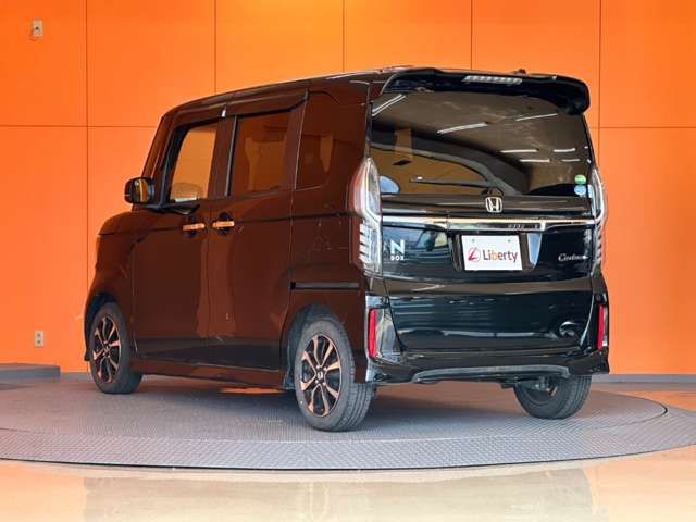N BOX CUSTOM