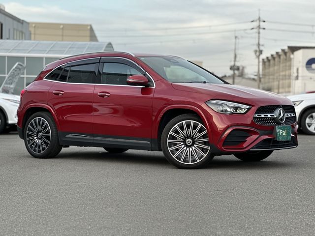MERCEDES BENZ GLA class