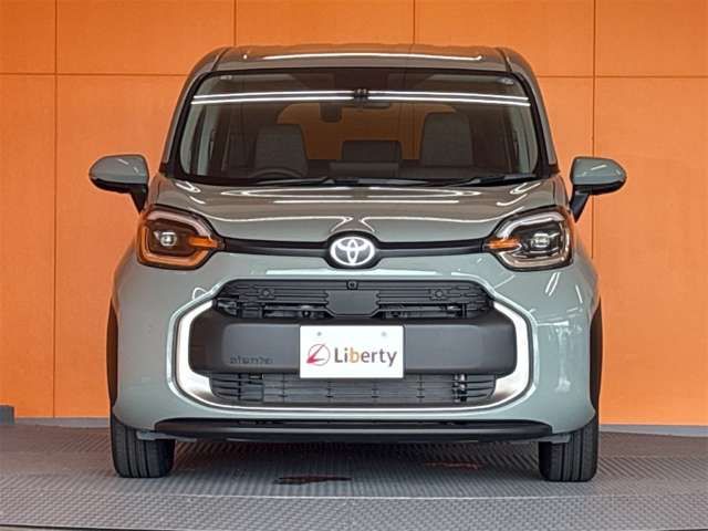 SIENTA HYBRID
