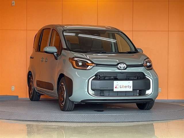 SIENTA HYBRID
