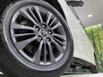 VOXY HYBRID 4WD