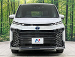 VOXY HYBRID 4WD
