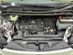 VOXY HYBRID 4WD