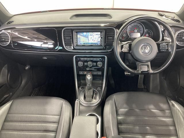VOLKSWAGEN The BEETLE