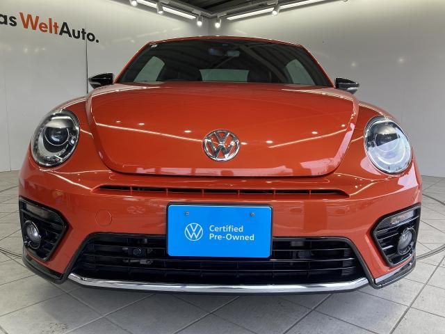 VOLKSWAGEN The BEETLE