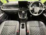 VOXY HYBRID 4WD