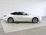 LEXUS LS500 4WD