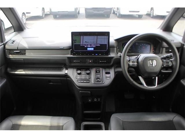 STEPWAGON e:HEV SPADA