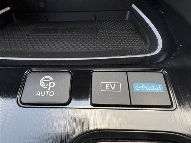 X-TRAIL HYBRID 4WD