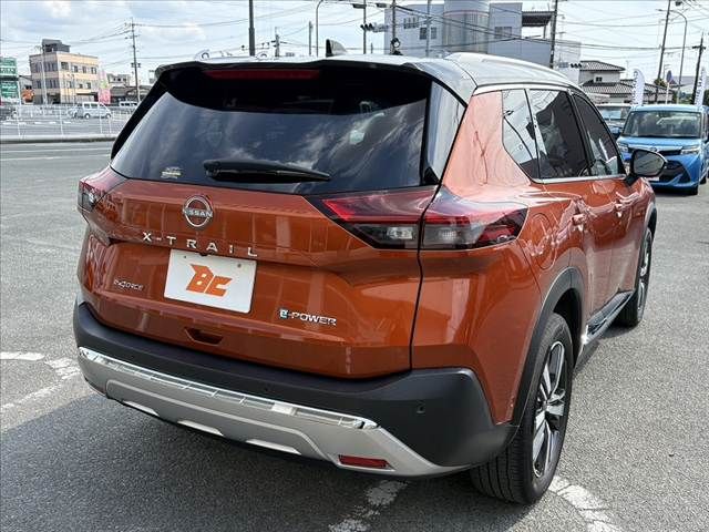 X-TRAIL HYBRID 4WD
