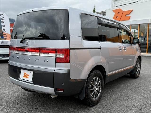 DELICA D:5 2WD