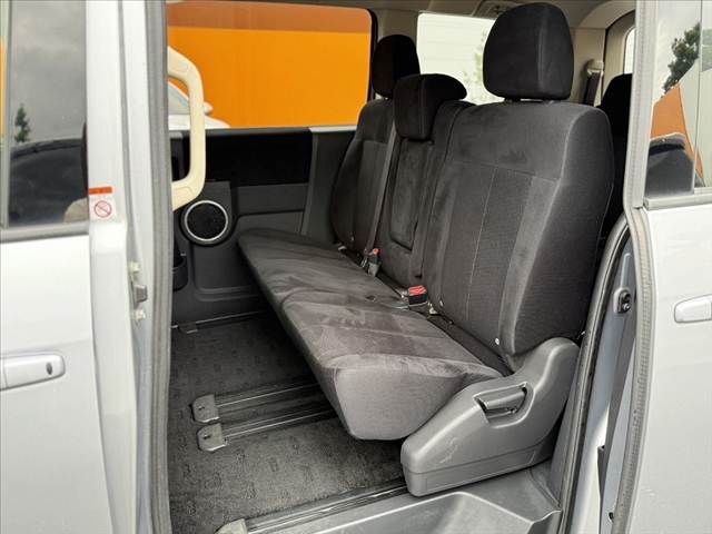 DELICA D:5 2WD