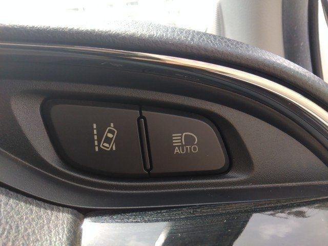 VITZ HYBRID