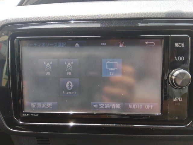 VITZ HYBRID