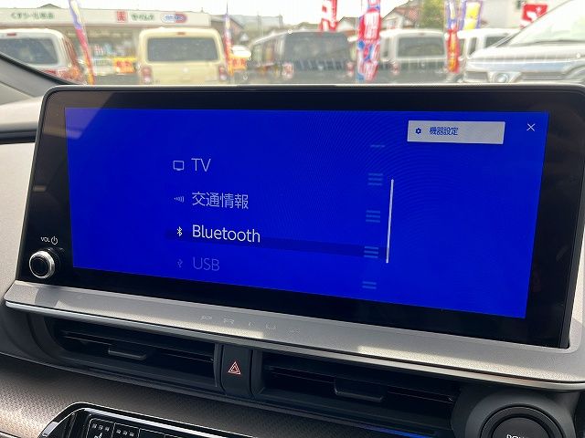 PRIUS 4WD