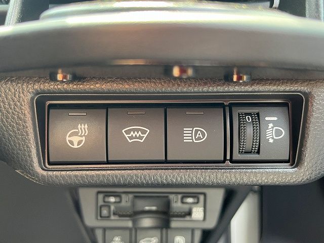 PRIUS 4WD
