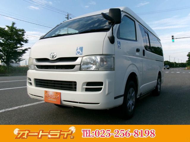 HIACE van 4WD