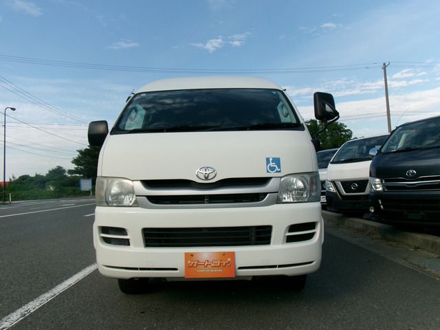 HIACE van 4WD