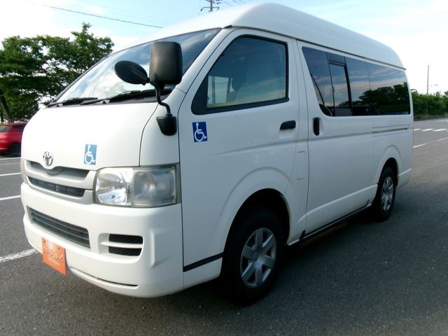 HIACE van 4WD