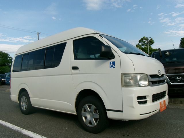 HIACE van 4WD