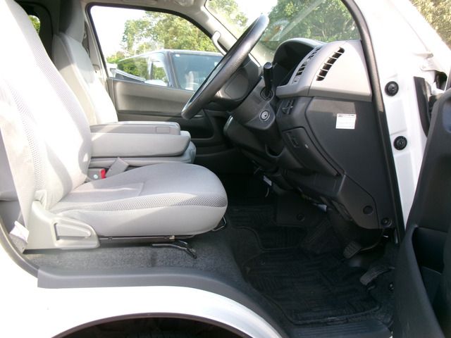 HIACE van 4WD