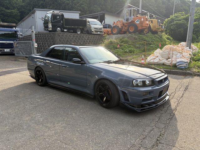 SKYLINE