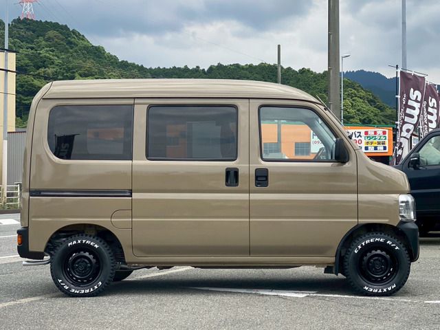 ACTY van