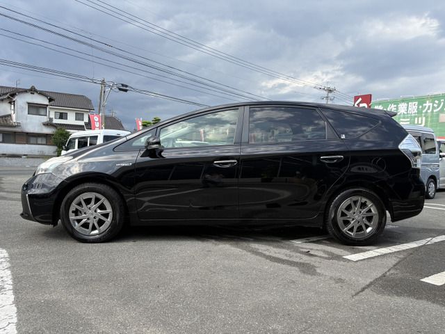 PRIUS Alpha