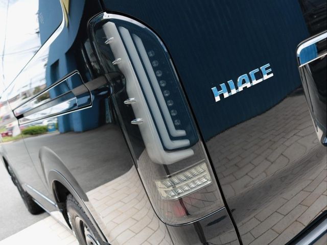 HIACE van 2WD