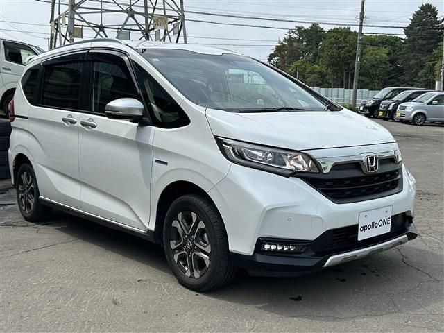 FREED HYBRID 4WD