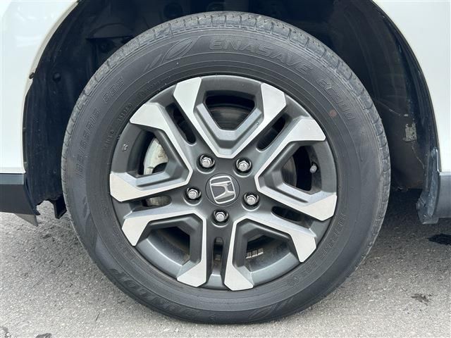 FREED HYBRID 4WD