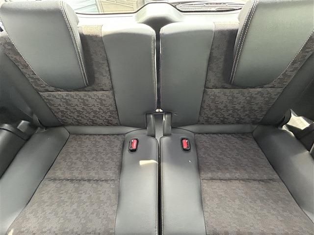 FREED HYBRID 4WD