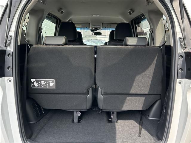 FREED HYBRID 4WD