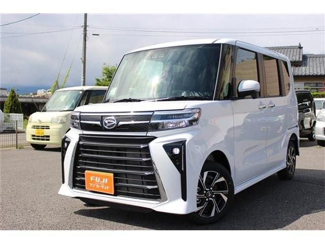 TANTO CUSTOM 4WD