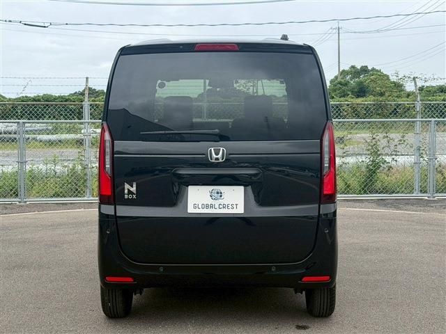 N BOX