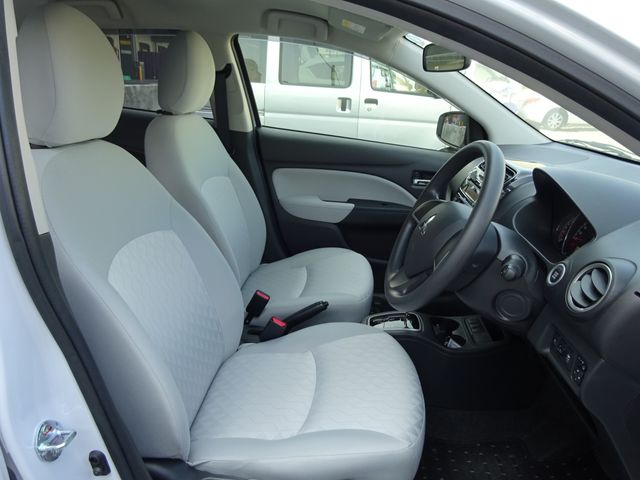 MIRAGE hatchback