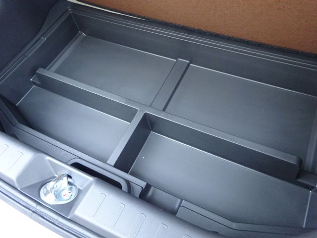 MIRAGE hatchback