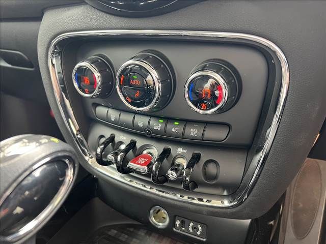 BMW MINI COOPER D CLUBMAN