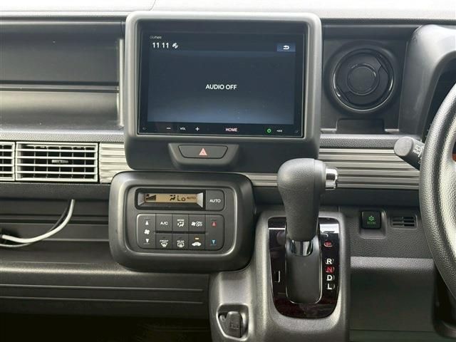 N-VAN