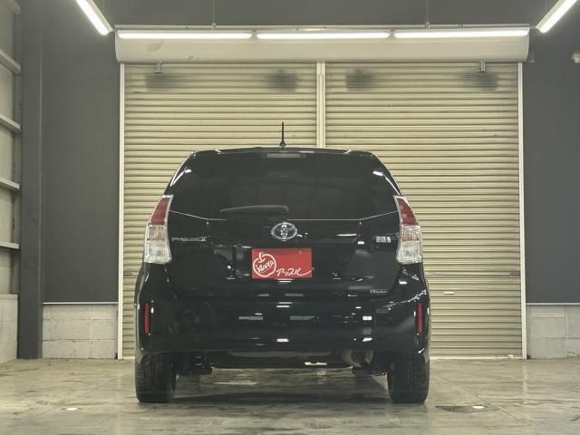 PRIUS Alpha