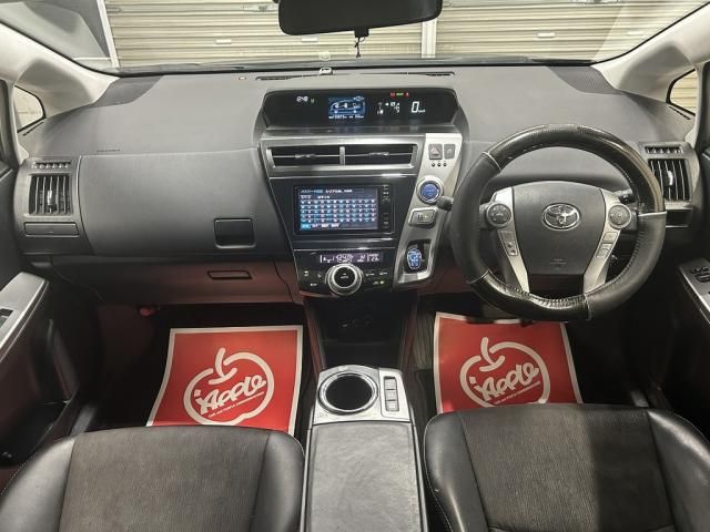 PRIUS Alpha