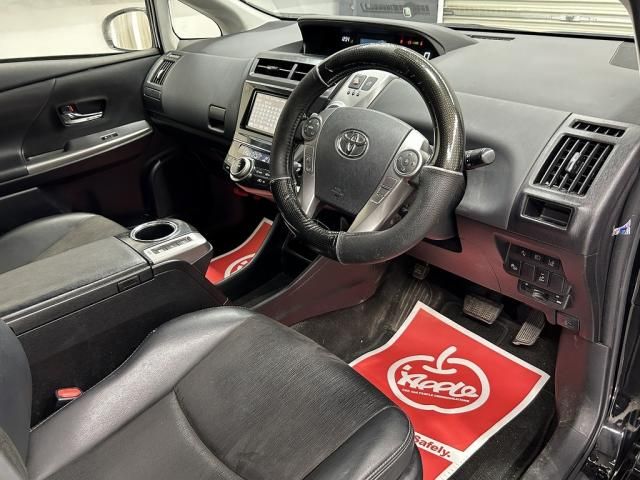 PRIUS Alpha